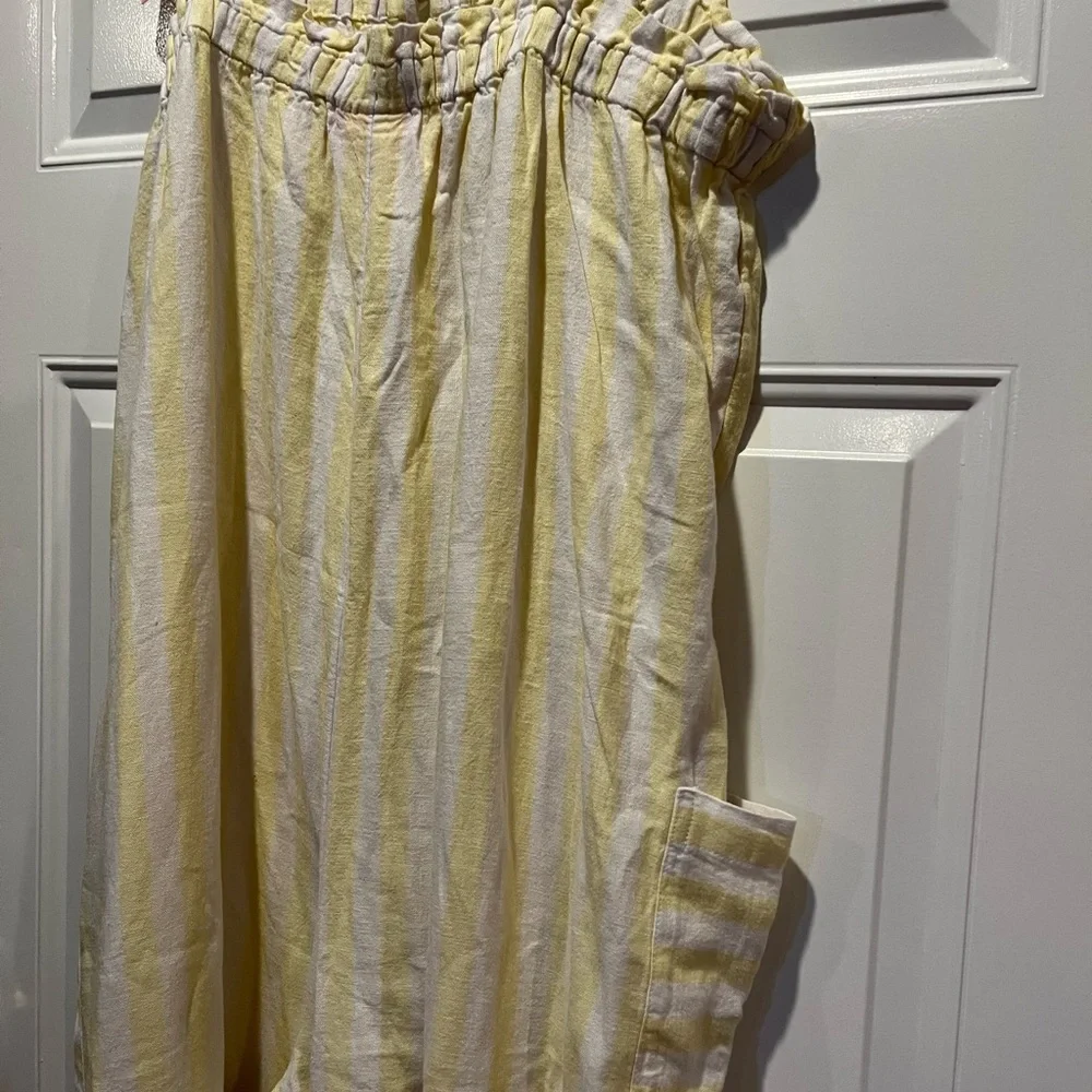Stoney Clover Lane Linen Jumpsuit - Yellow & White - Size Large - Picture 4 of 10